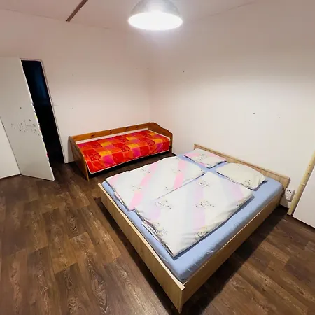 Kousek Od Plzně *